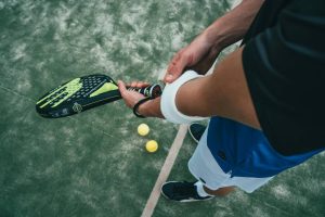 Choisir la bonne chaussure de padel pour homme : les critères essentiels
