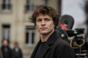 Acteurs français jeune : les talents à suivre de près au cinéma et à la télévision